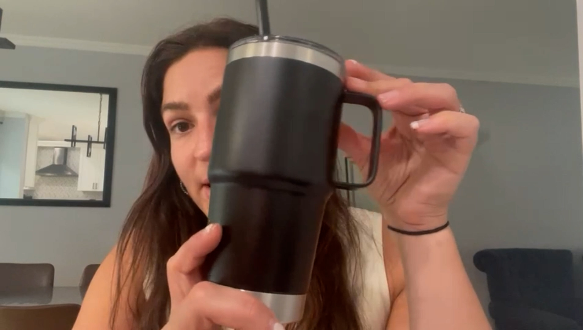 Amazon.com: Abbrevi 20 oz Stainless Steel Tumbler with Handle